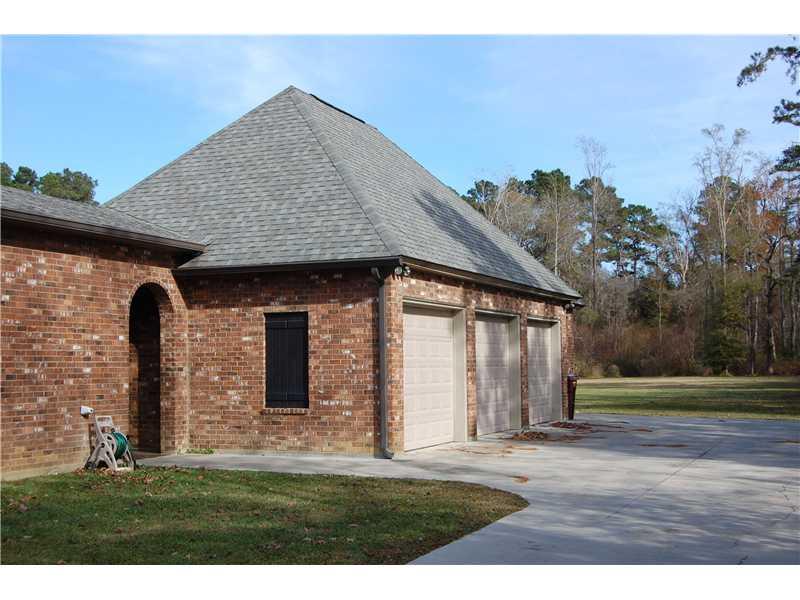 34920 Clinton Allen Road Denham Springs, LA 70706 - Photo 3 of 6
