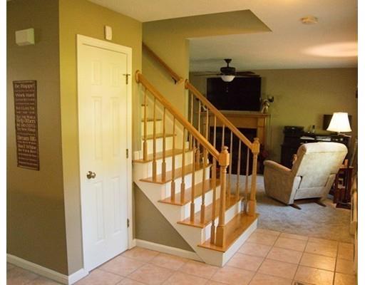 5 Ridge Hill Road Sturbridge, MA 01566 - Photo 11 of 28 Gallery Image 11