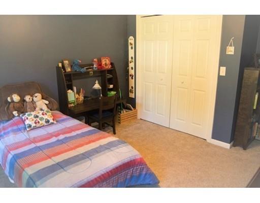 5 Ridge Hill Road Sturbridge, MA 01566 - Photo 16 of 28 Gallery Image 16
