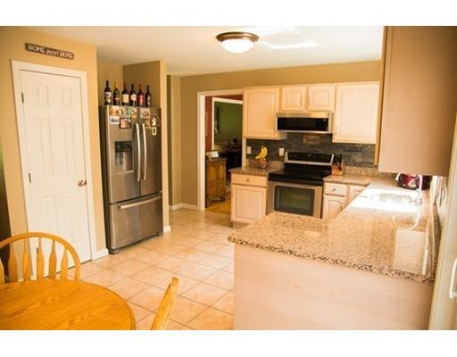 5 Ridge Hill Road Sturbridge, MA 01566 - Photo 6 of 28 Gallery Image 6
