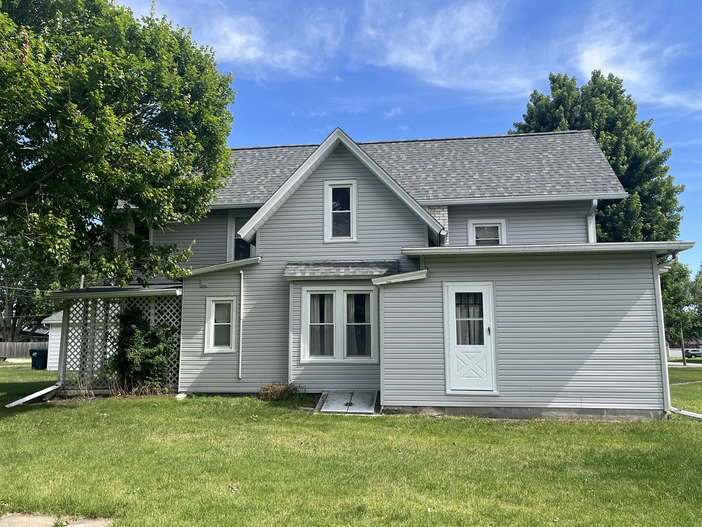 209 North School Street Atkinson, IL 61235 - Photo 5 of 37