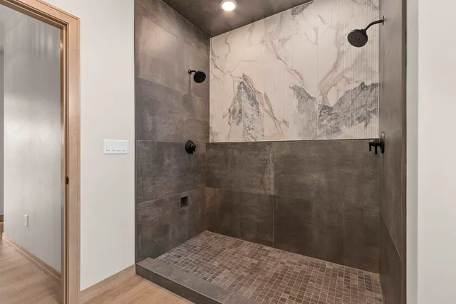 $719,900 | 302 Lansdowne Street, De Pere, WI 54115