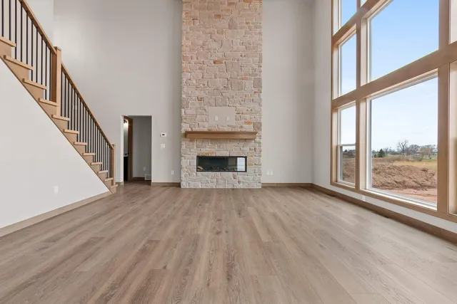 $719,900 | 302 Lansdowne Street, De Pere, WI 54115