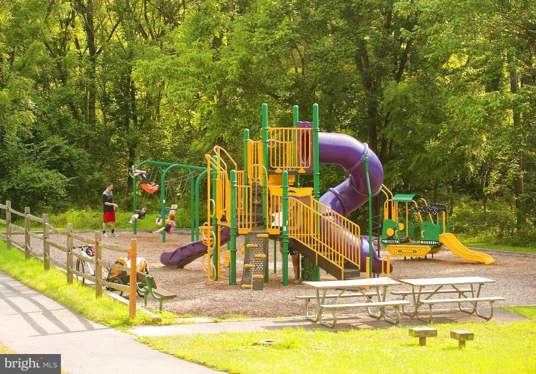 3224 Park View Road Chevy Chase, MD 20815 - Photo 30 of 30 Jones Mill Road Park is an easy five minute stroll