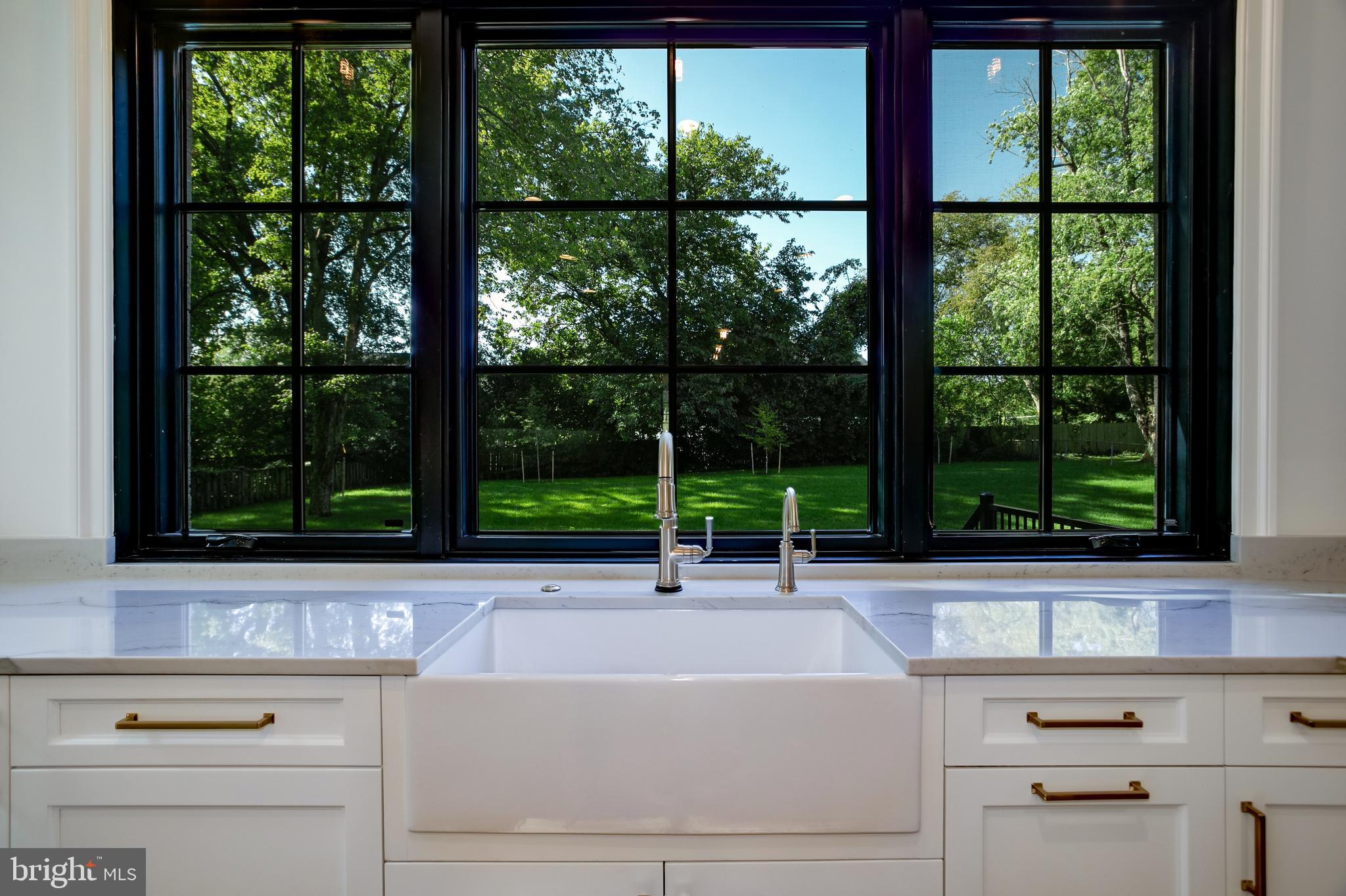 1306 Calder Road McLean, VA 22101 - Photo 8 of 70