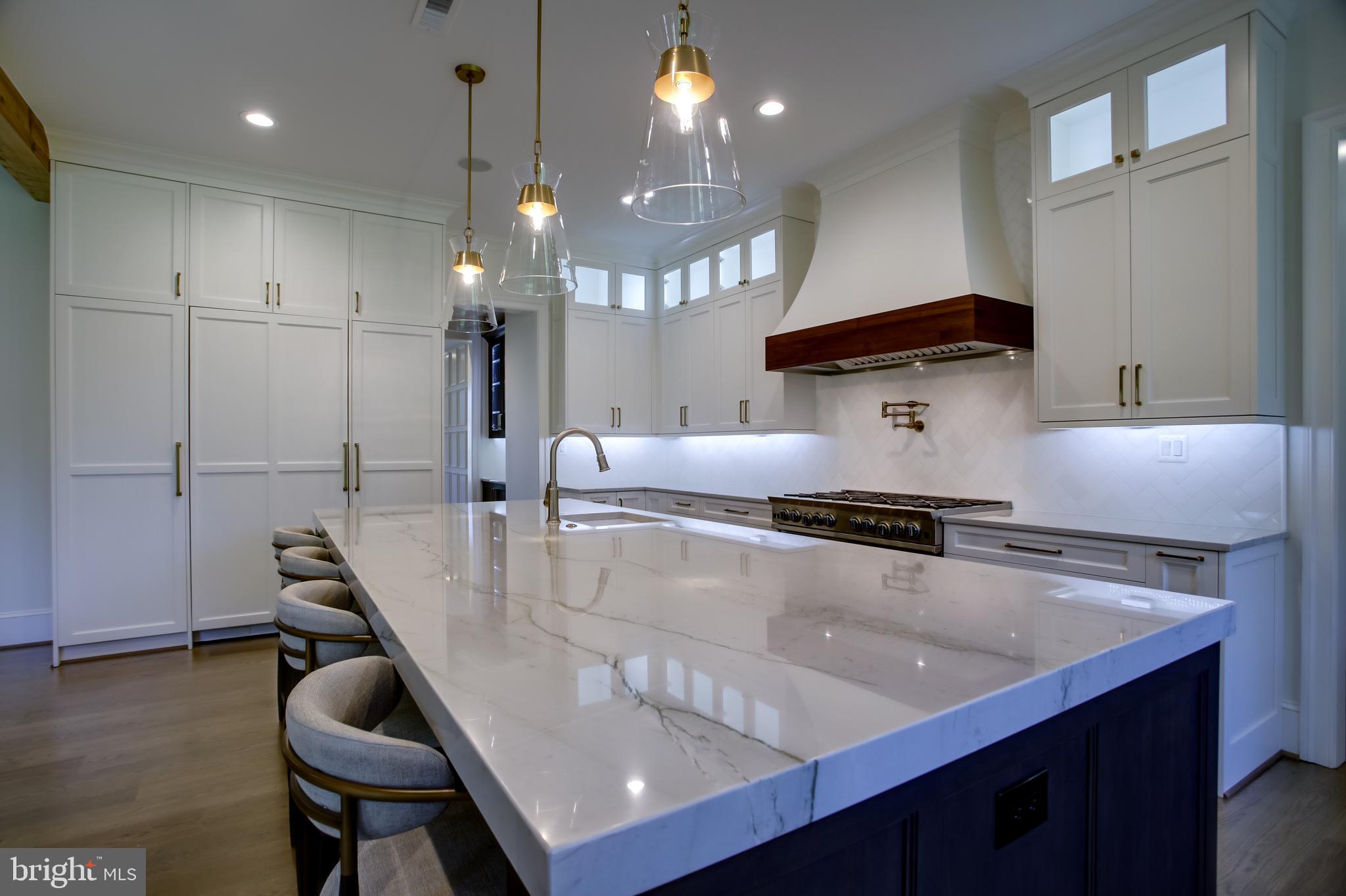 1306 Calder Road McLean, VA 22101 - Photo 10 of 70