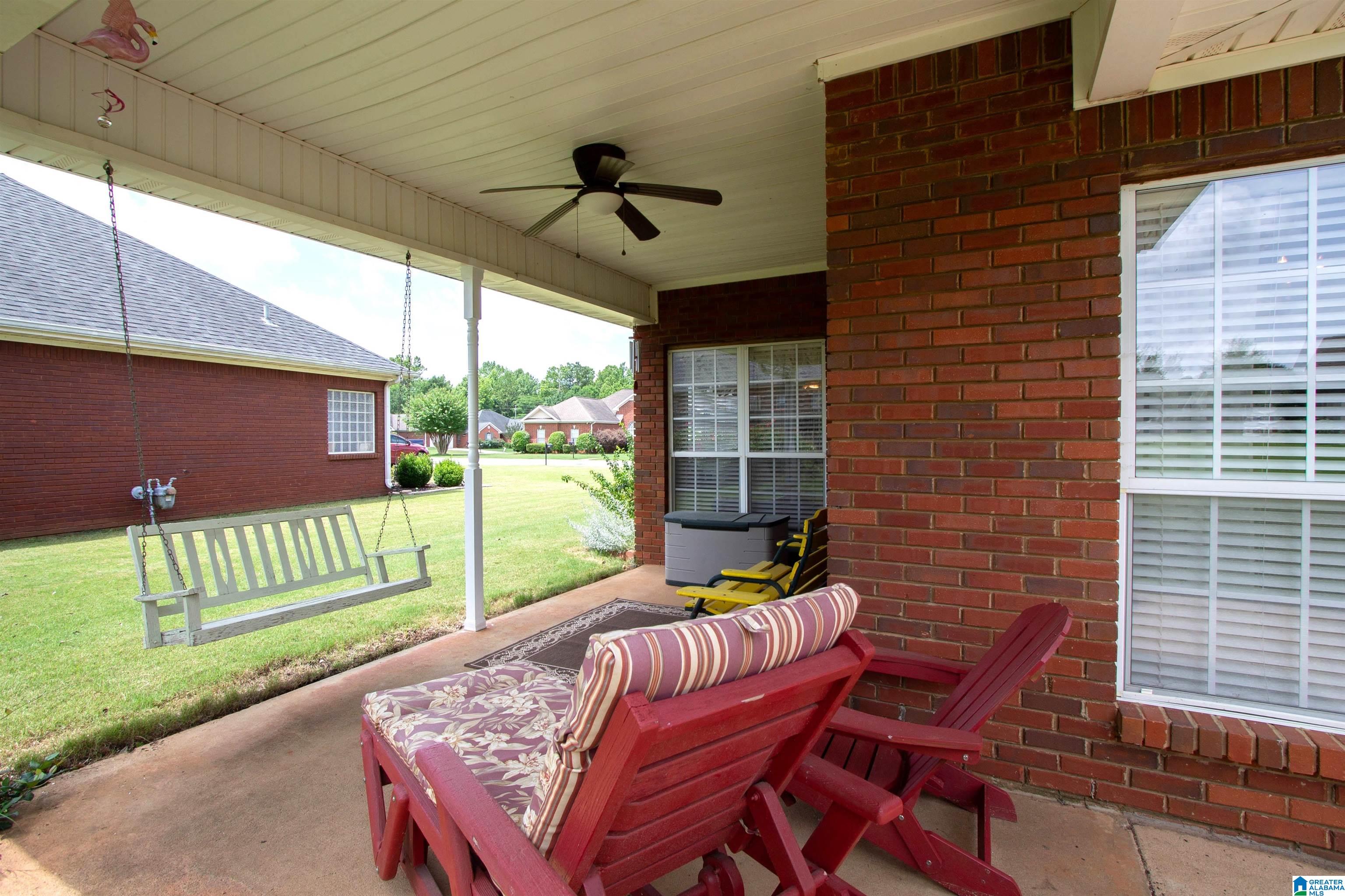 276 Victoria Station Alabaster, AL 35114 - Photo 35 of 38