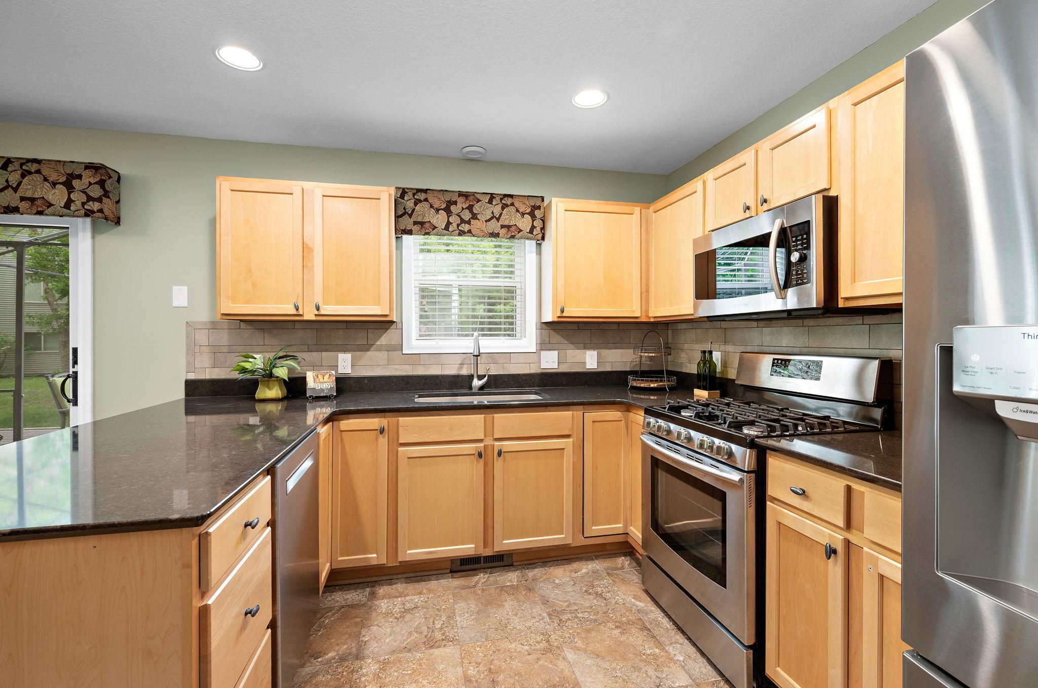 2006 Forest Ridge Lane Buffalo, MN 55313 - Photo 9 of 34