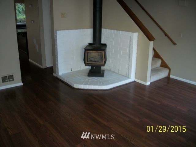 207 View Road Steilacoom, WA 98388 - Photo 2 of 21