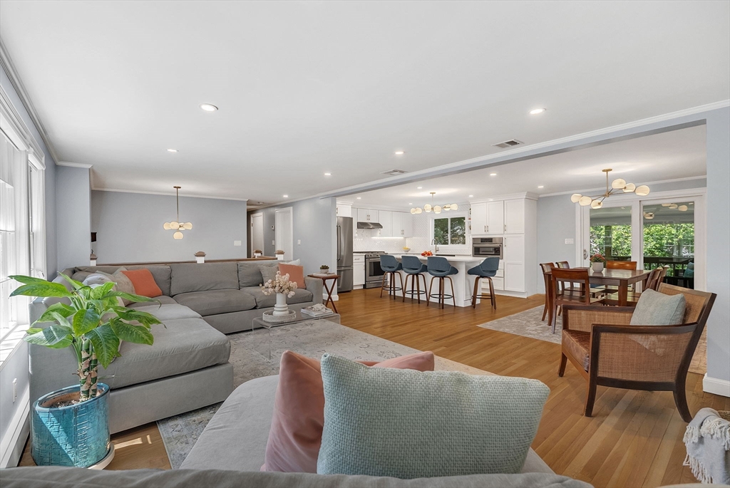 19 Marked Tree Road Needham, MA 02492 - Photo 11 of 30