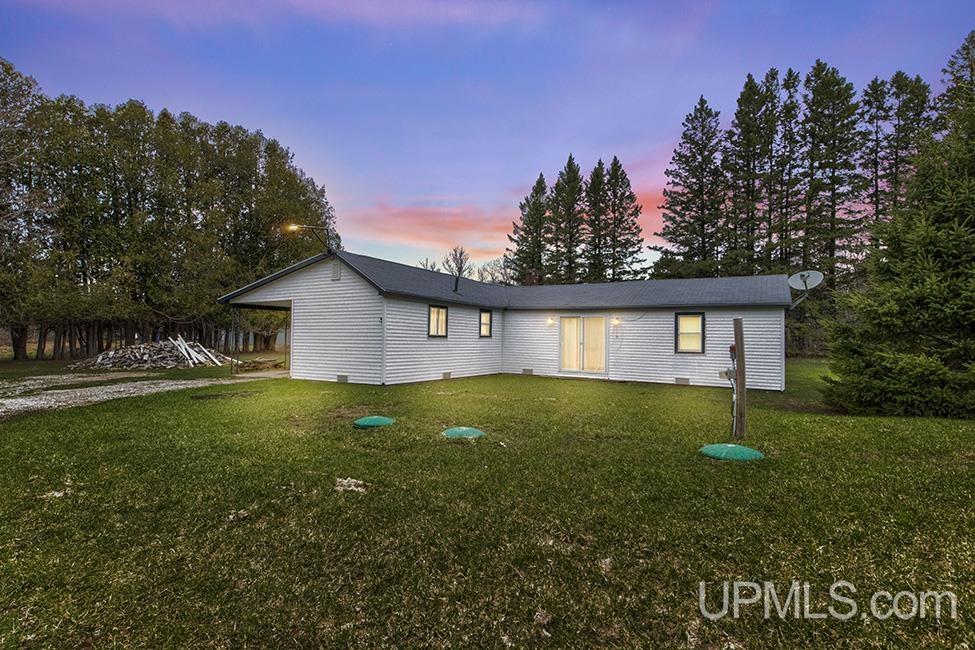 6193 G5 Road Escanaba, MI 49829 - Photo 1 of 36