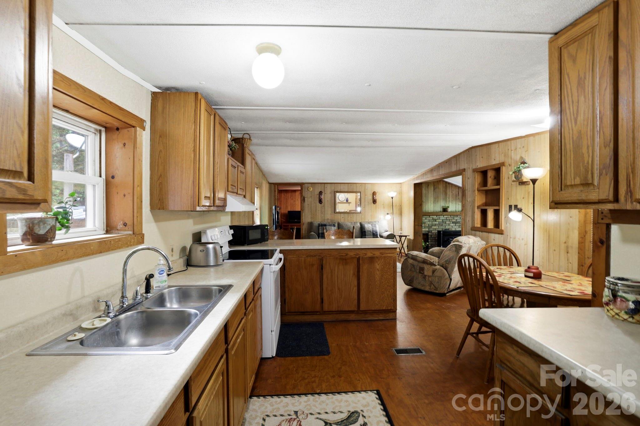 153 South Gray Fox Road, Unit 5 Rosman, NC 28772 - Photo 17 of 33