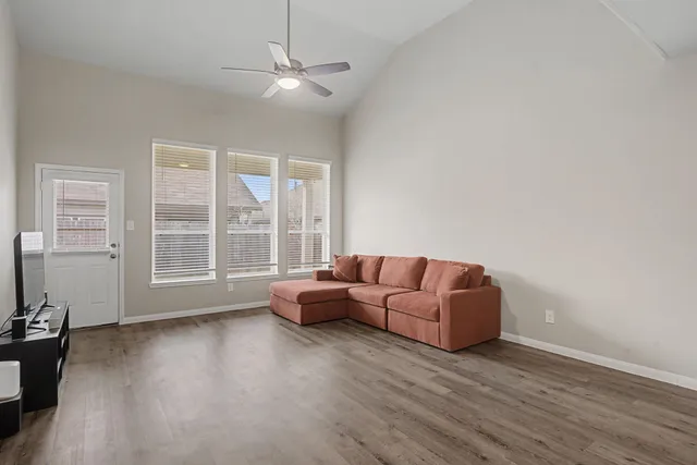 $2,200 | 4435 Stephanie Park Ln. Lane, Conroe, TX 77304