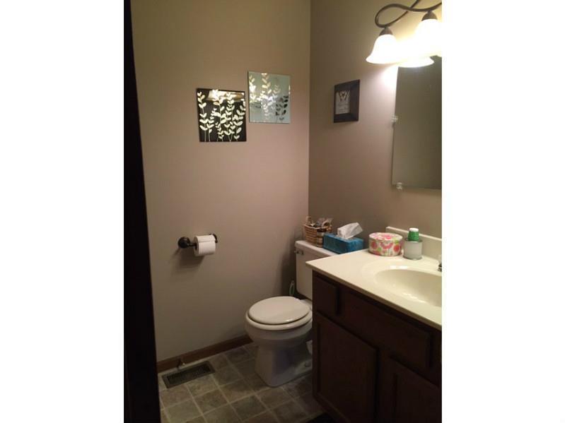 4422 Ridgewood Road East, Unit 4422 Springfield, OH 45503 - Photo 12 of 15