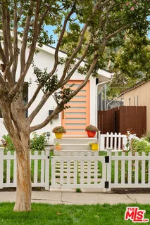 front view of house with a yard