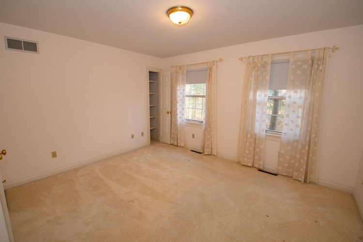 50768 Lilac Road South Bend, IN 46628 - Photo 14 of 22 Gallery Image 14