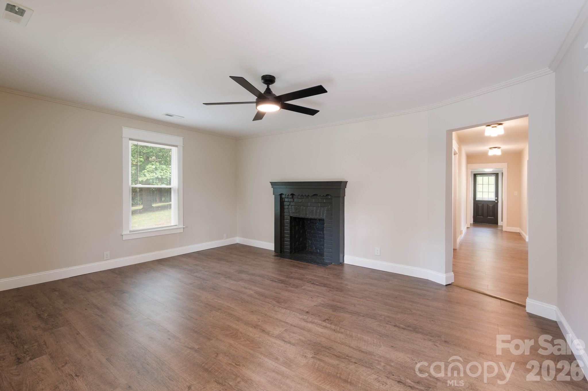 147 North Hillside Street Rutherfordton, NC 28139 - Photo 11 of 35
