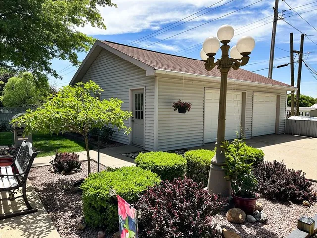 $299,000 | 713 Brookfield Avenue, Brookfield, MO 64628