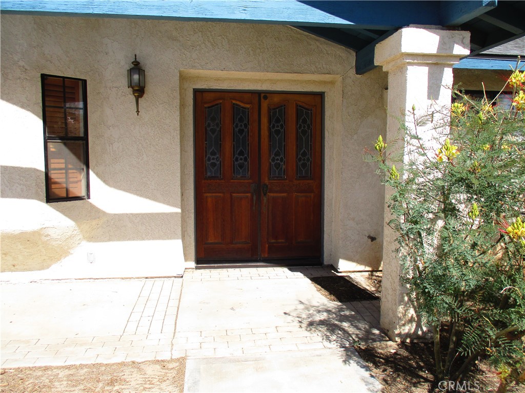 15412 Myalon Road Apple Valley, CA 92307 - Photo 7 of 56