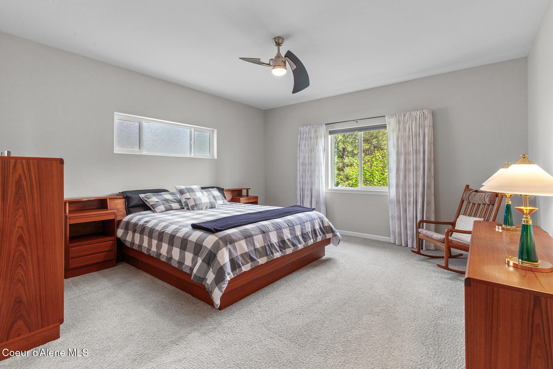 125 Golfview Lane Sandpoint, ID 83864 - Photo 16 of 49 Master suite