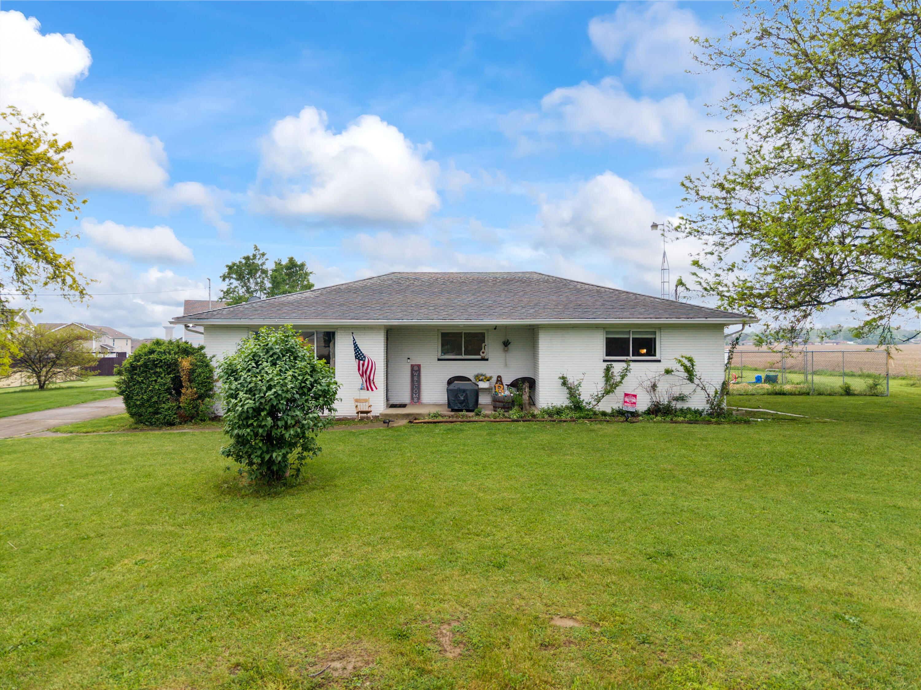 5235 Middle Urbana Road Springfield, OH 45503 - Photo 1 of 55