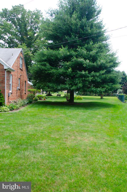 2211 Locust Road Dover, PA 17315 - Photo 19 of 35 Gallery Image 19