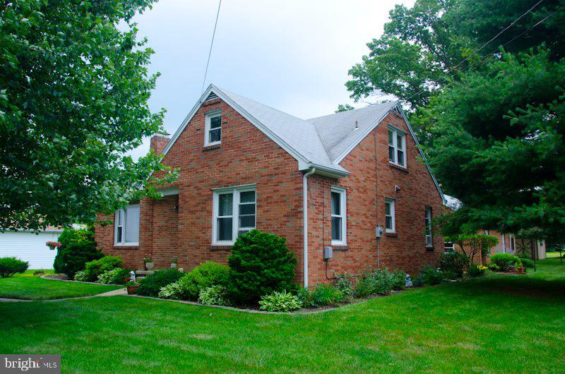 2211 Locust Road Dover, PA 17315 - Photo 20 of 35 Gallery Image 20