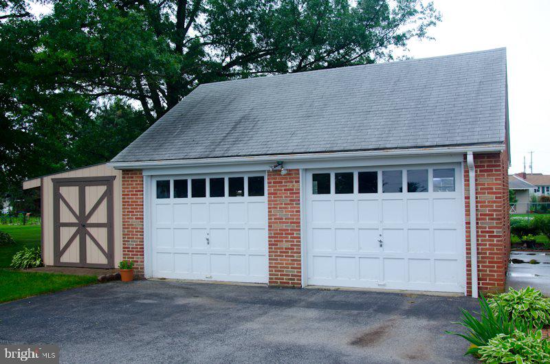 2211 Locust Road Dover, PA 17315 - Photo 24 of 35 Gallery Image 24