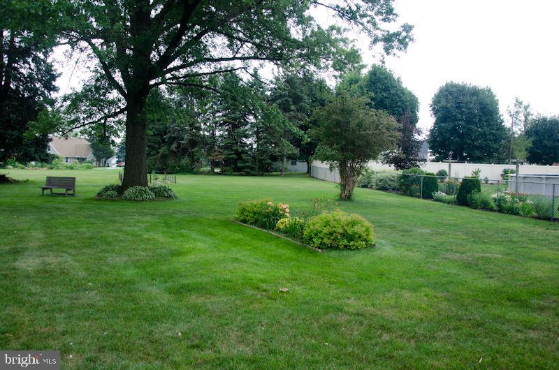 2211 Locust Road Dover, PA 17315 - Photo 28 of 35 Gallery Image 28