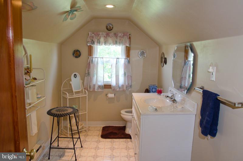 2211 Locust Road Dover, PA 17315 - Photo 9 of 35 Gallery Image 9
