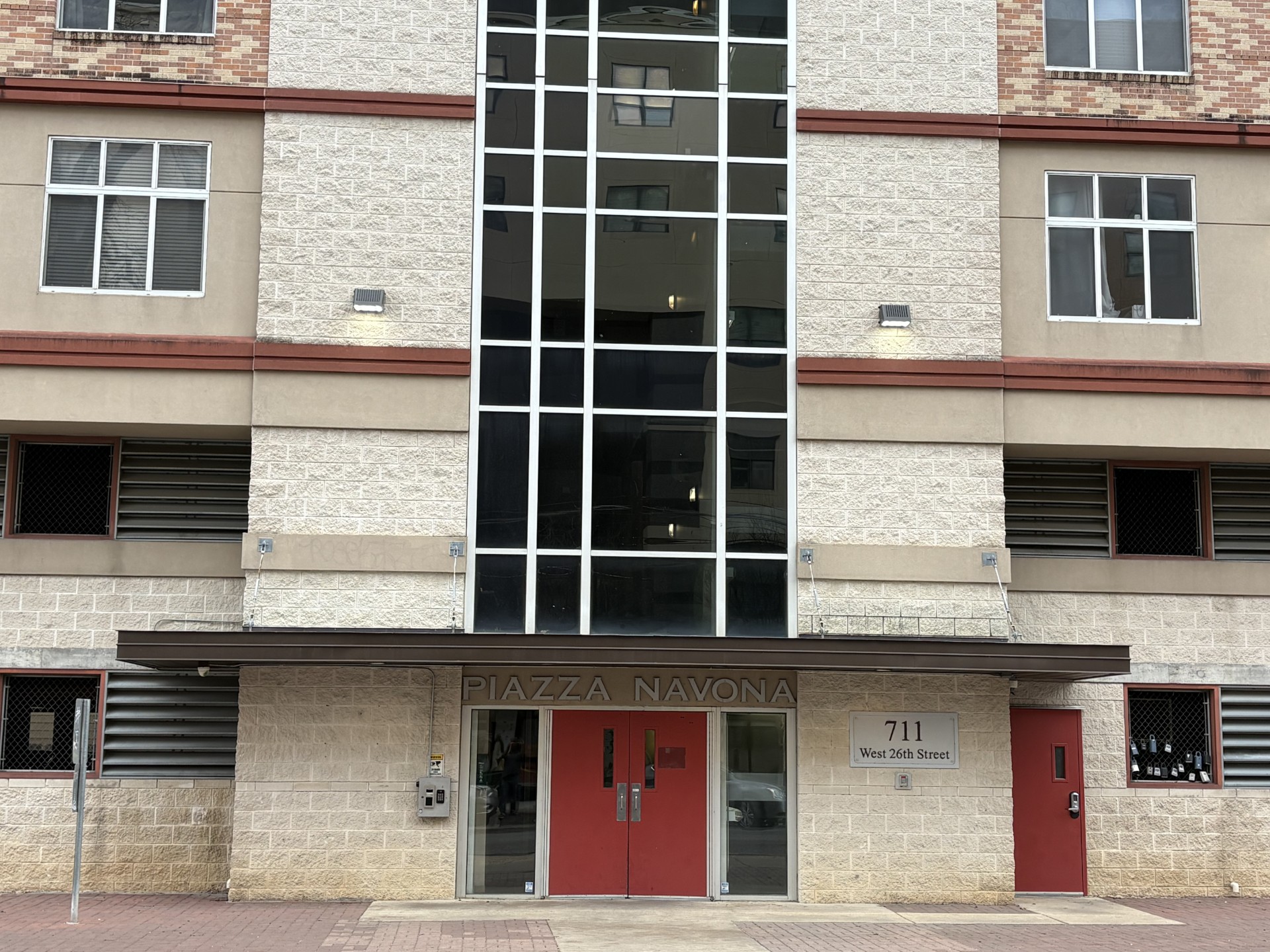 711 West 26th Street, Unit 700 Austin, TX 78705 - Photo 19 of 20 a view of building with a window