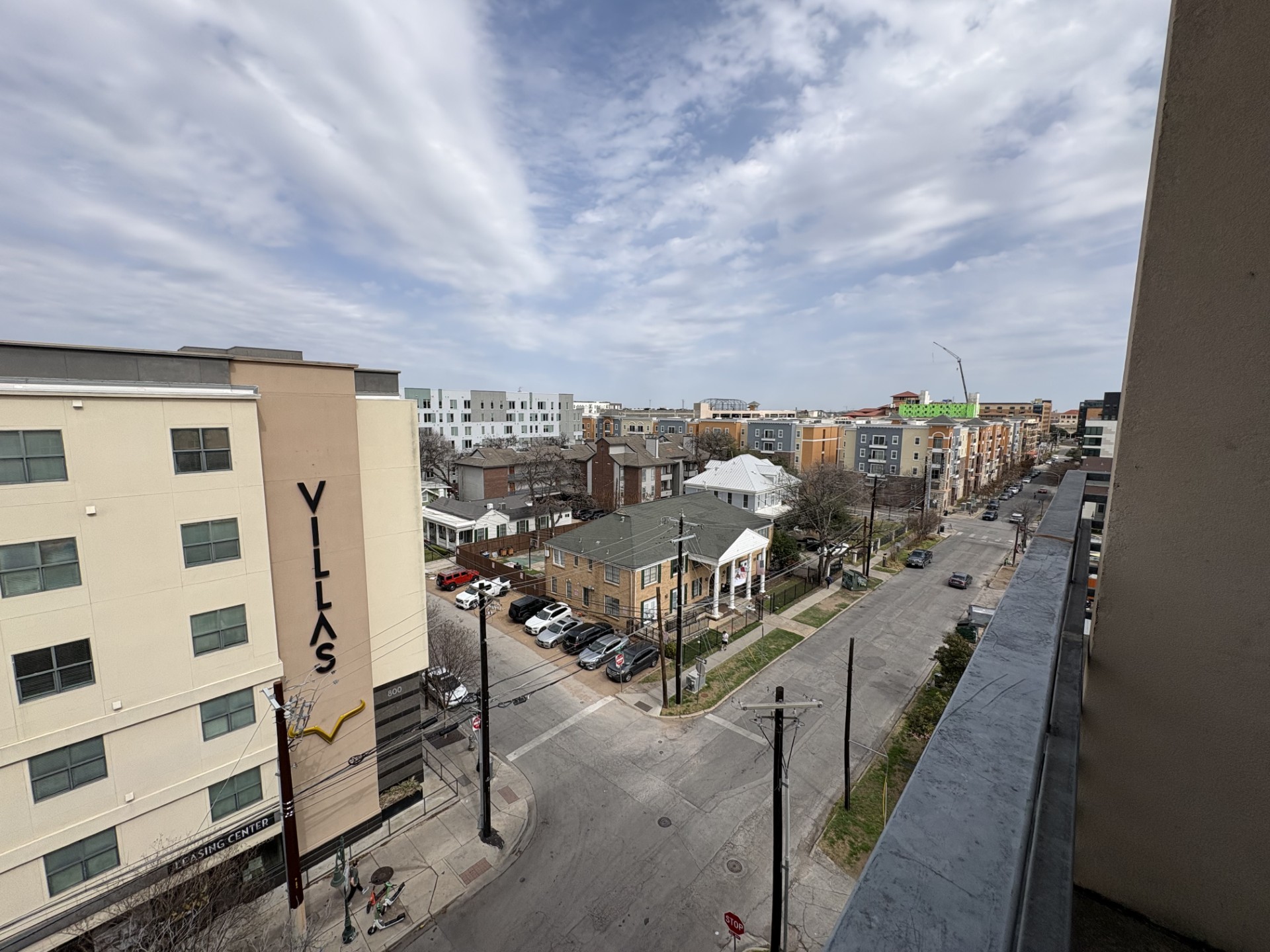 711 West 26th Street, Unit 700 Austin, TX 78705 - Photo 9 of 20 a view of a city from balcony