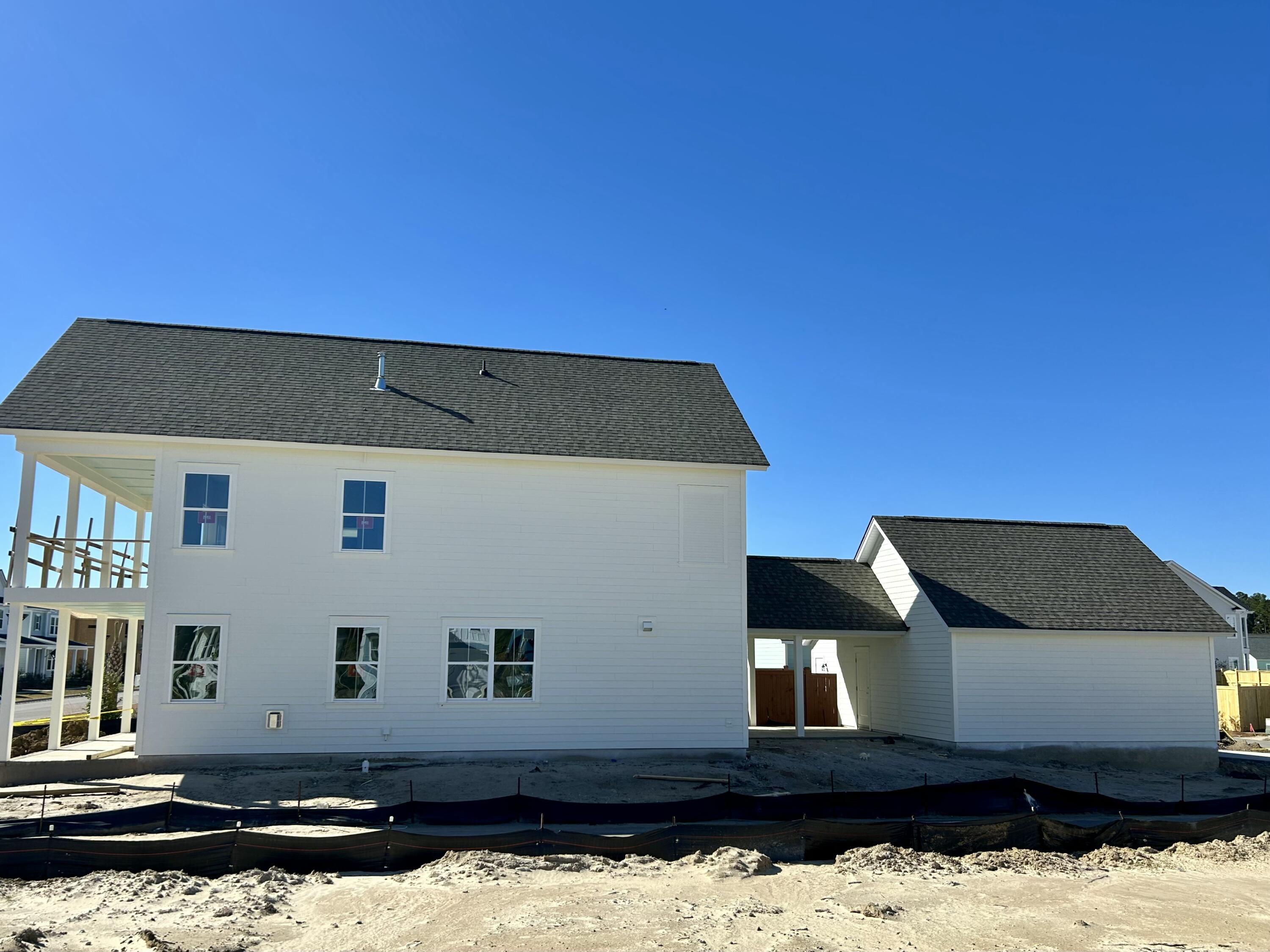 726 Rumbling Leaf Lane Summerville, SC 29486 - Photo 5 of 25 Side View