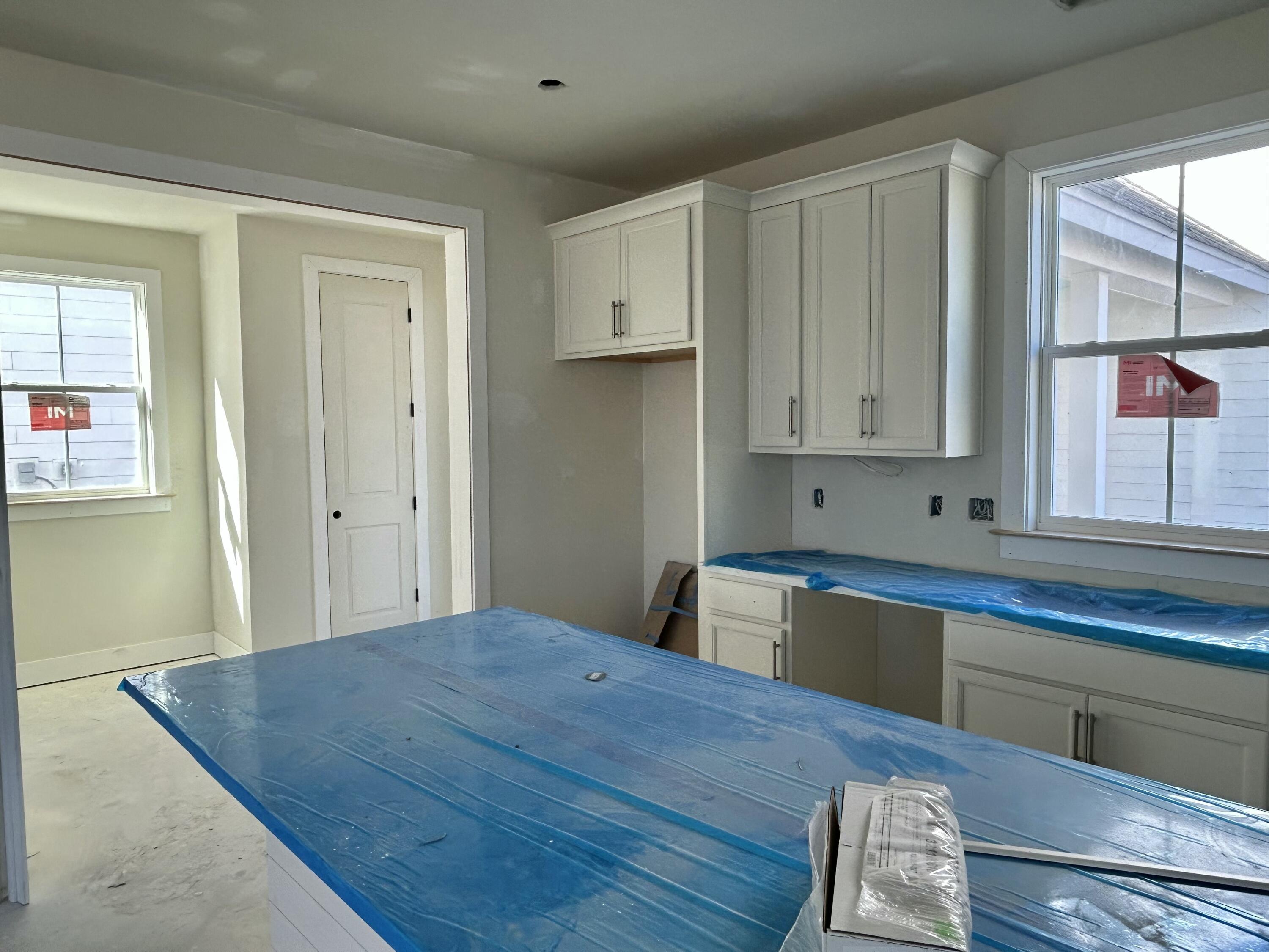 726 Rumbling Leaf Lane Summerville, SC 29486 - Photo 9 of 25 Kitchen
