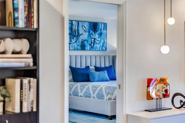 $649,900 | 3651 Oaks Clubhouse Drive, Unit P11, Pompano Beach, FL 33069