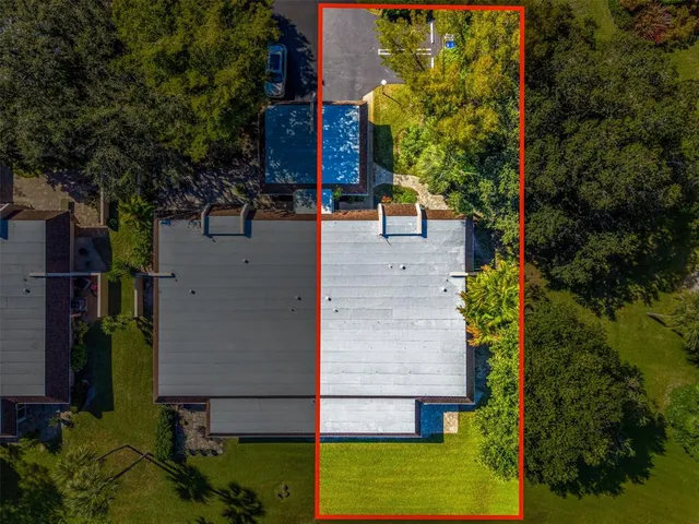 $649,900 | 3651 Oaks Clubhouse Drive, Unit P11, Pompano Beach, FL 33069