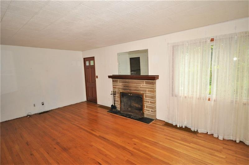 1422 Powers Run Road Pittsburgh, PA 15238 - Photo 6 of 25 Gallery Image 6