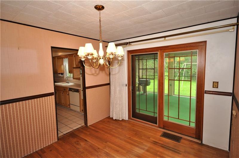 1422 Powers Run Road Pittsburgh, PA 15238 - Photo 7 of 25 Gallery Image 7