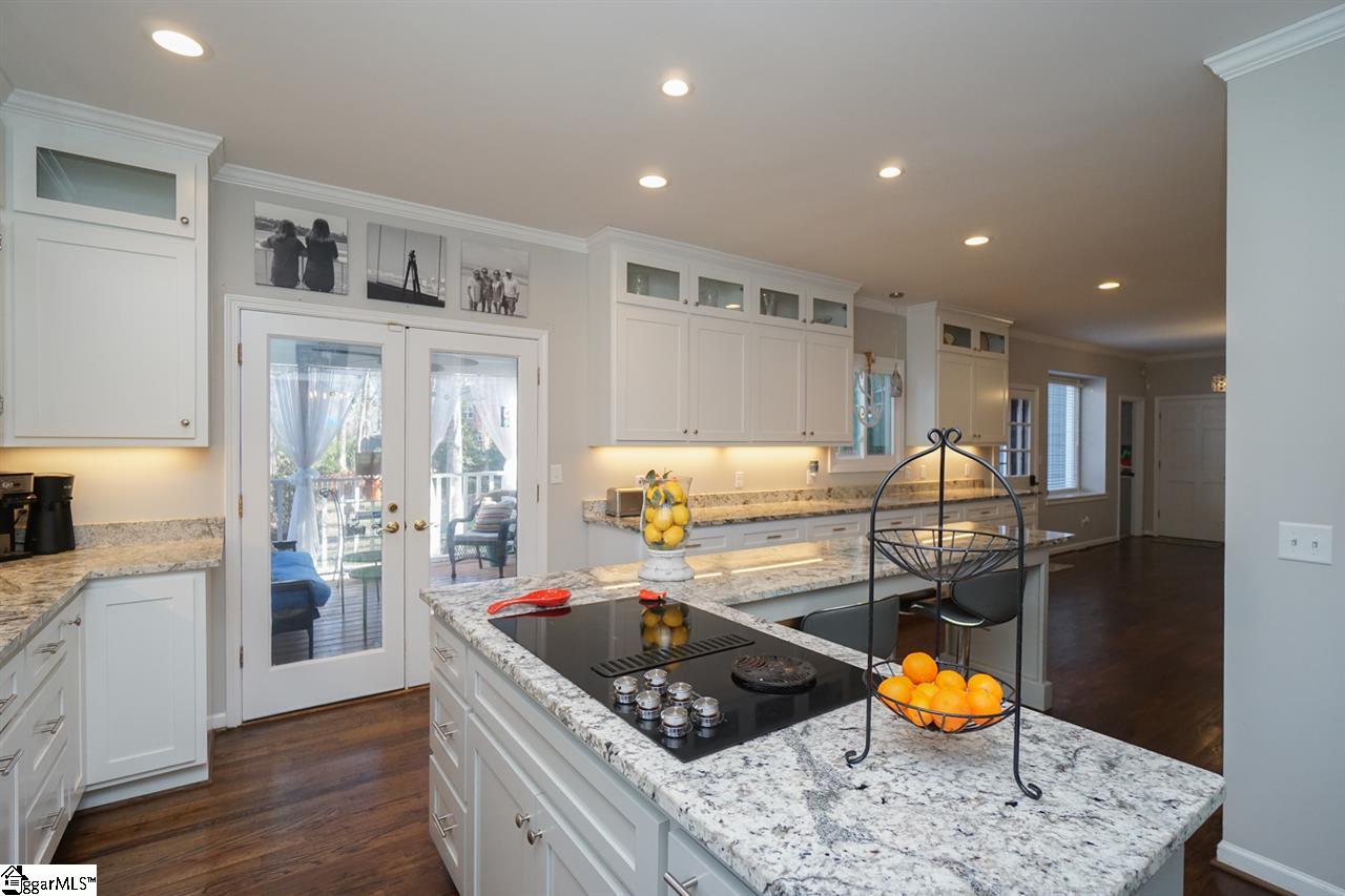 403 Foxcroft Road Greenville, SC 29615 - Photo 14 of 36 Gallery Image 14