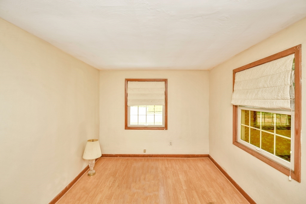 2 Catherine Road Framingham, MA 01701 - Photo 27 of 36