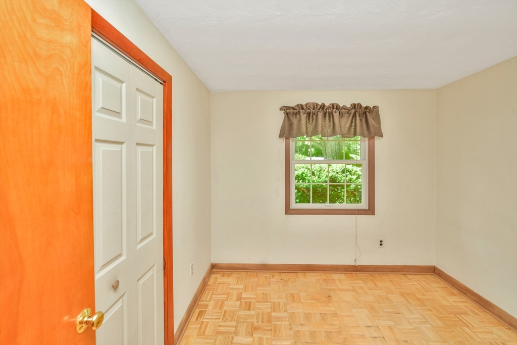 2 Catherine Road Framingham, MA 01701 - Photo 31 of 36