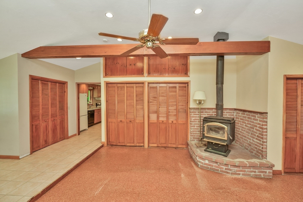 2 Catherine Road Framingham, MA 01701 - Photo 10 of 36