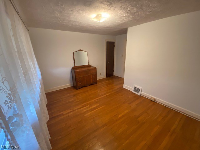 18037 Marcella Road Cleveland, OH 44119 - Photo 14 of 23 Gallery Image 14