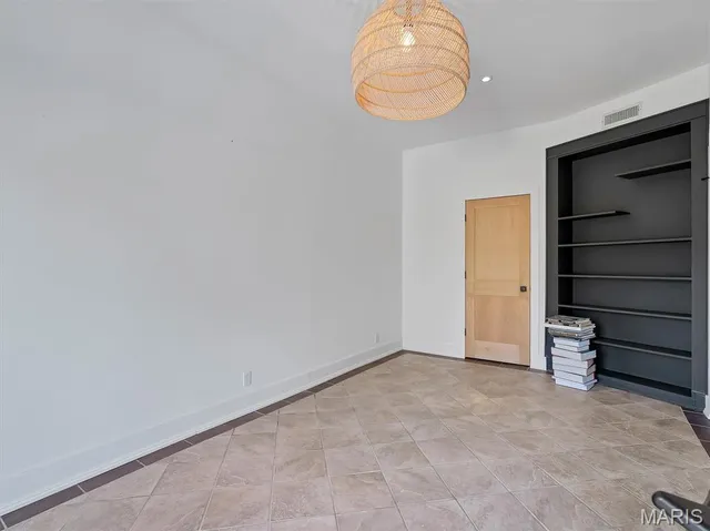 $1,400,000 | 12070 Country Club Drive, Rolla, MO 65401