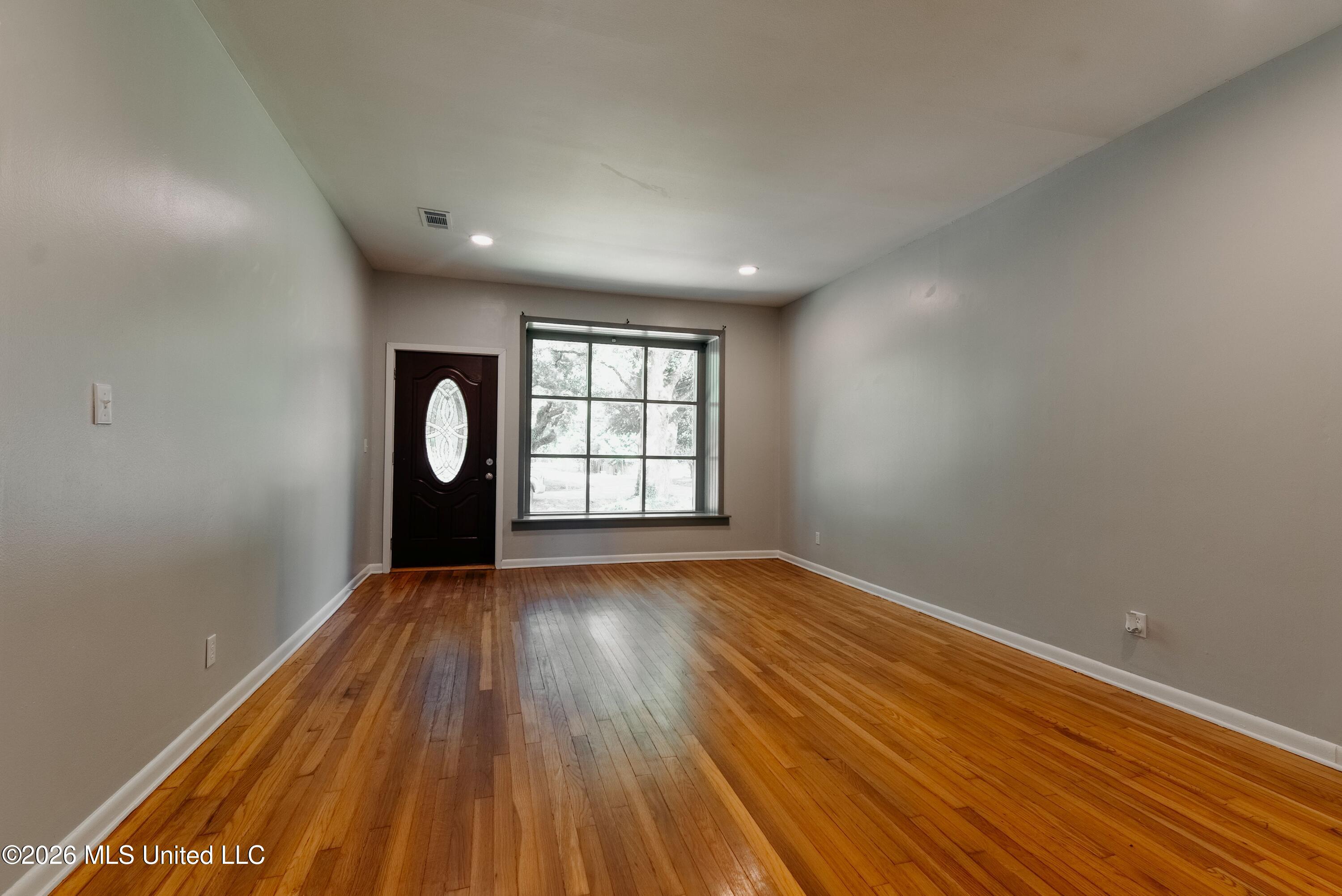 304 Spring Street Taylorsville, MS 39168 - Photo 8 of 39 8 (11)