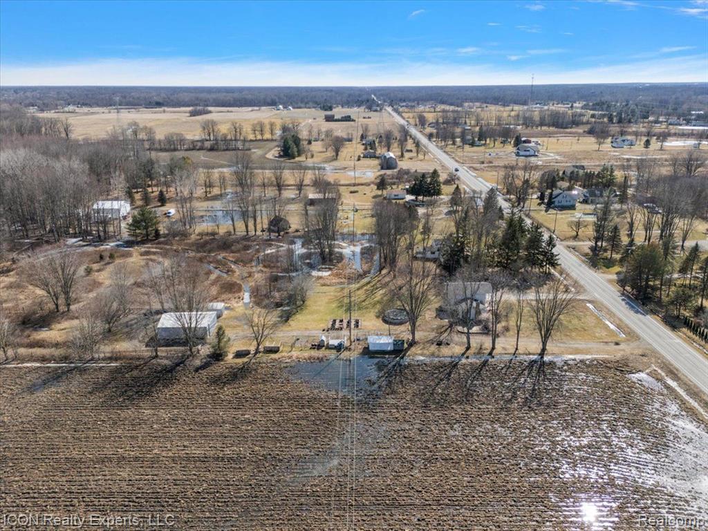 2595 Palms Road Columbus, MI 48063 - Photo 38 of 42