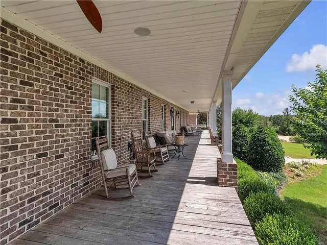 $1,299,000 | 702 Cash Road Southeast, Calhoun, GA 30701