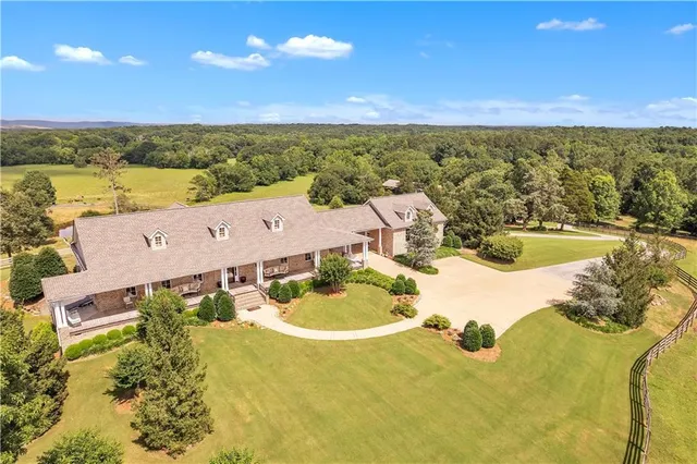 $1,299,000 | 702 Cash Road Southeast, Calhoun, GA 30701
