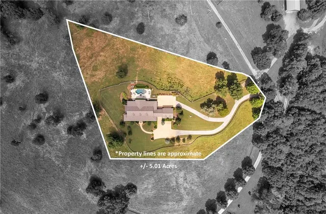 $1,299,000 | 702 Cash Road Southeast, Calhoun, GA 30701