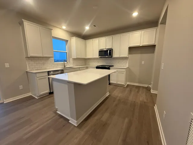 $474,990 | 15036 Athenry Bay, Rosemount, MN 55068